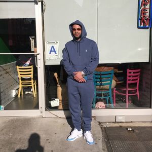 Meet your Posher, Javier